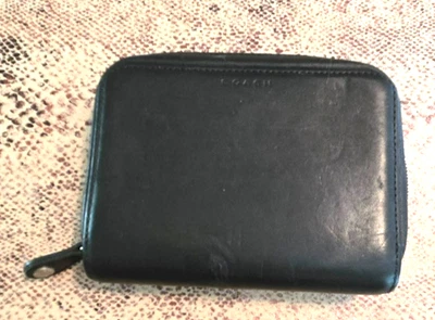 Coach Zip Around Credit Cards/Coin Wallet Black Smooth Leather - Vintage - Image 1 of 4