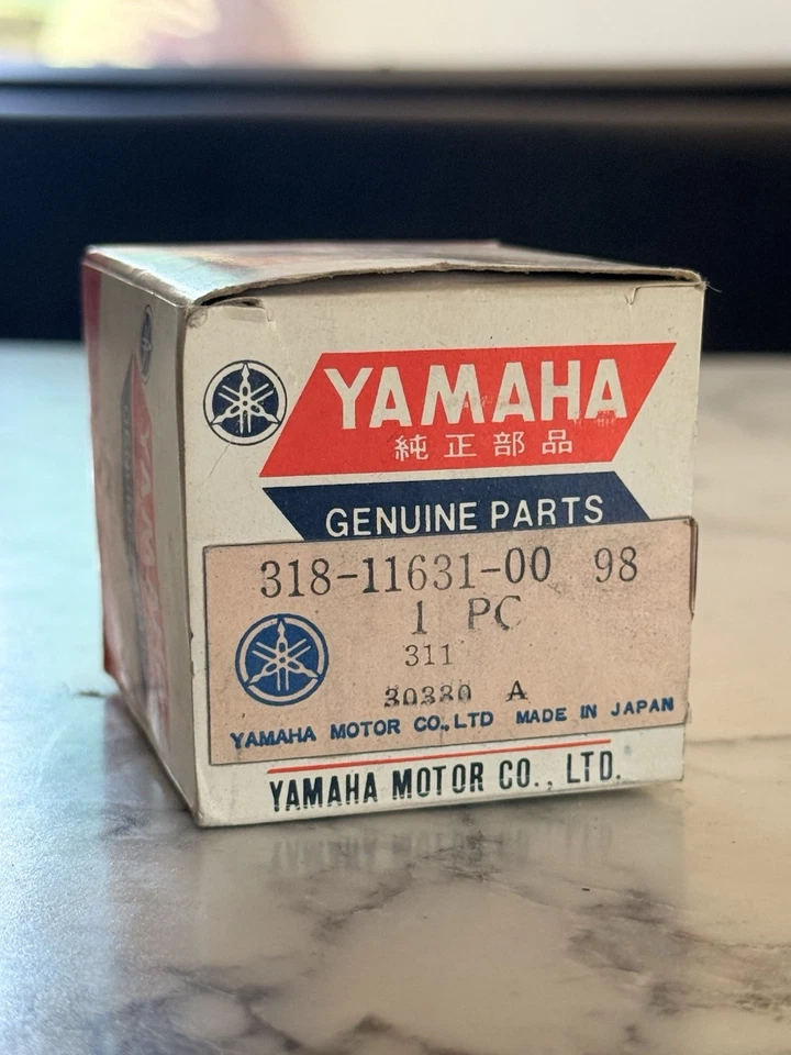 Diámetro estándar de pistón Yamaha HS1 HT1 LT2 318-11631-00 genuino OEM NOS Foto 1 de 4