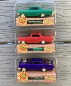 SET OF 3 LINDBERG POCKET HOPPER 63 IMPALA LOWRIDERS TOY REAL HOPPIN ACTION 73002 - Picture 1 of 9