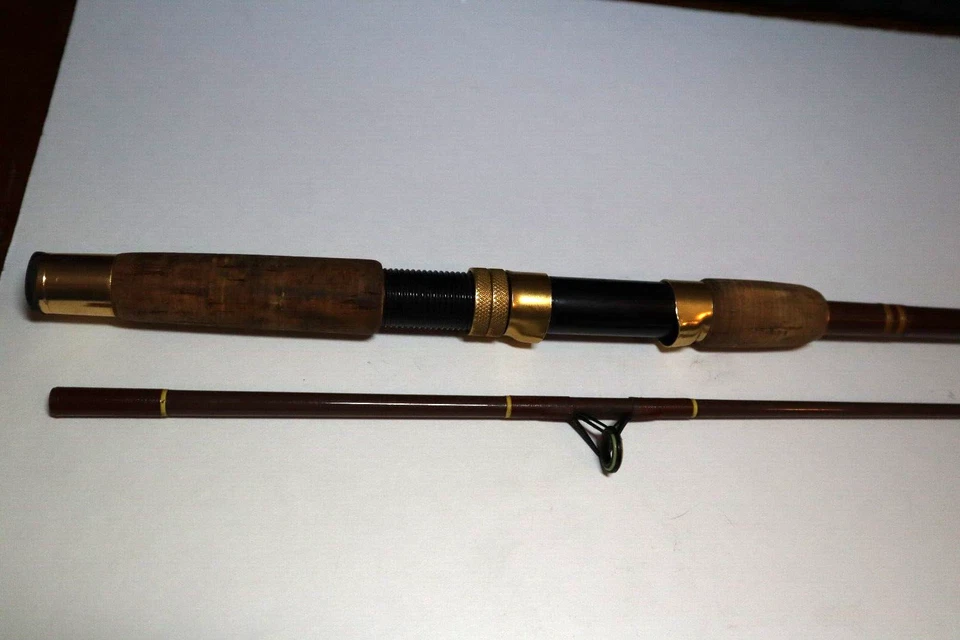 Vintage Fenwick SP812 Fenglass 2pc Med-Light Spinning Rod Ceramic Guides 80" EXC - Image 1 of 4