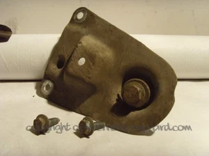 Audi A4 B5 94-01 2.6 V6 Front Subrame Mount near Engine Gearbox mount - Picture 1 of 1