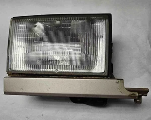 1992 93 94 95 96 97 ISUZU TROOPER Passenger Headlamp Assembly Right Front Light - Picture 1 of 3