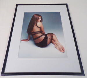 Penelope Cruz Barefoot Framed 11x14 Photo Display 