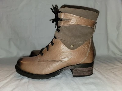Dromedaris Women's Kara Combat Lace-up Comfort Boot with Inside Zip Sz 42/US 11 - Image 1 of 4