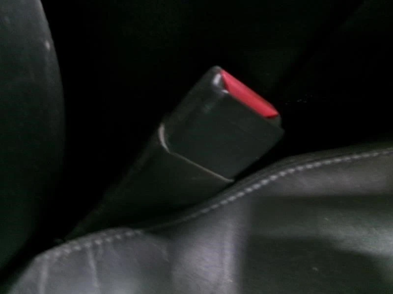 Seat Belt Front Driver Buckle Fits 05-09 ENVOY 2341164 — 第 1/1 张图片