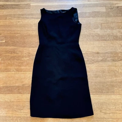 Tahari black sleeveless midi sheath dress size 6 b28 - Image 1 of 4