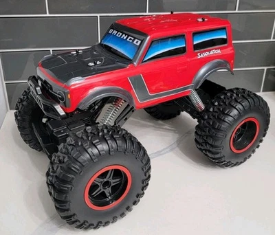 Ford Bronco Sasquatch 1:12 Maisto Replacement Truck, No Remote - Image 1 of 4