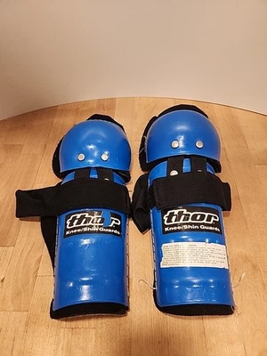 Rodilleras/espinillas Thor Motocross niños equipo de protección azul/negro Foto 1 de 3
