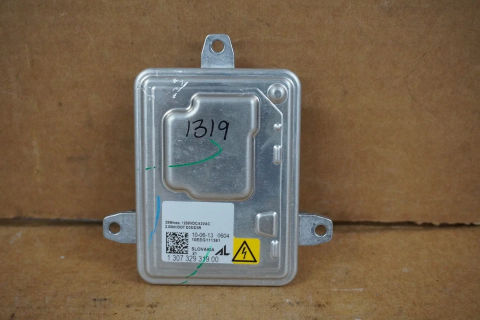 13 14 15 16 17 Cadillac CTS XTS HID módulo de lastro de farol fabricante de equipamento original 10R034663 - Imagem 1 de 4