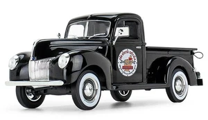 First Gear 49-0393B2 1:25 The Busted Knuckle Garage - 1940 Ford Pickup Truck - Picture 1 of 1