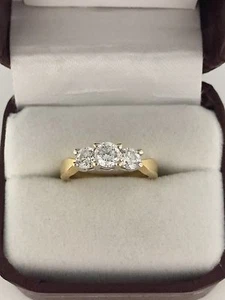 18k Yellow Gold .98ct 3-Stone Diamond Engagement Wedding Ring Size 4.75 - Picture 1 of 12