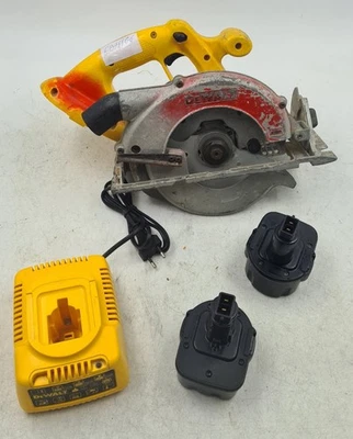 Lot of 4 Dewalt Cordless Power Tools - DC390 Circular Saw, Used, Working - Image 1 of 4