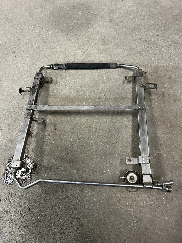 Audi RS6 2003 2004 riel de combustible 077133681T OEM 4,2 BCY Foto 1 de 4