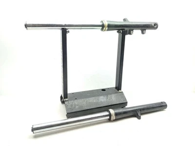 07 Juego de suspensión horquillas delanteras Yamaha V Star XVS 650 Silverado rectas Foto 1 de 4