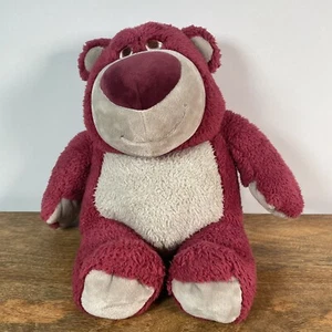 Juguete de peluche suave Toy Story Lotso Disney Store Huggin Bear con olor a fresa 14" - Imagen 1 de 12