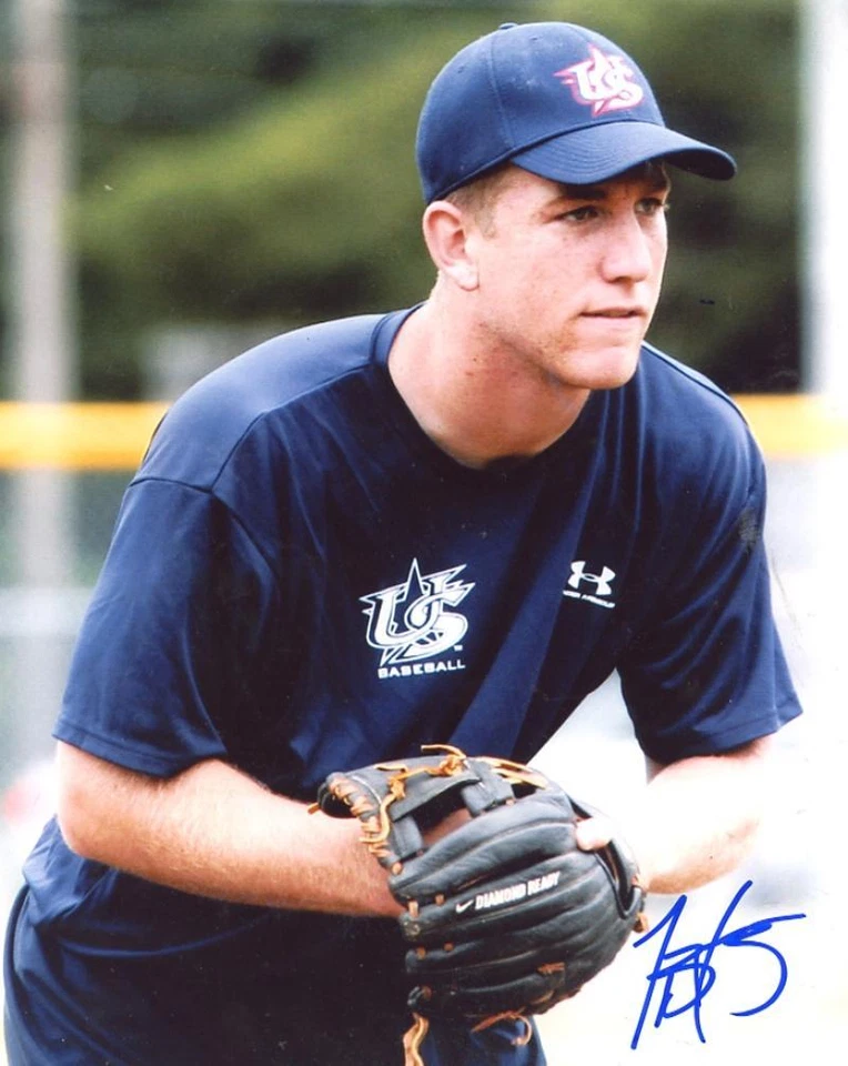 TODD FRAZIER  CHICAGO WHITE SOX SIGNED 8X10 PHOTO - Image 1 of 1