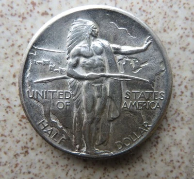 1926 OREGON TRAIL SILVER COMMEMORATIVE HALF DOLLAR - Image 1 of 2