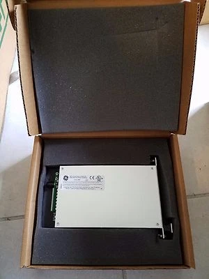 Transceptores punto a punto triestatales IFS D1010WDMB R3 RS-232/422 (2 hilos) Foto 1 de 3