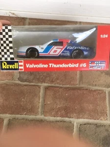 1992 REVELL VALVOLINE THUNDERBIRD # 6 DIE CAST - Bild 1 von 10