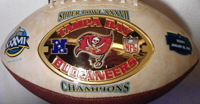 SUPER BOWL XXXVII TAMPA BAY BUCCANEERS FUTBOL ENERO 26 2003 Foto 1 de 2