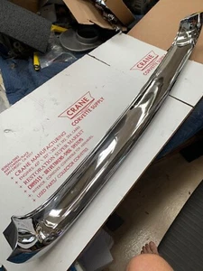 58-59-60-61-62 NEW Corvette GM 3799991 CENTER upper grill MOLDING FRAME DOOR - Picture 1 of 7