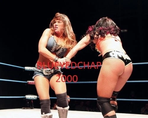 Lesbian mushuk porno onlayn