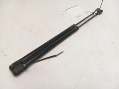 SUPORTES DE VIDRO TRASEIROS CHEVROLET SUBURBAN 1500 2001 - 2005 - Imagem 1 de 4