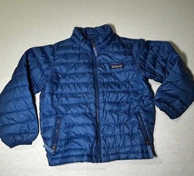 Chaqueta aislante Patagonia Down Puffer para niños en azul, talla 5T Foto 1 de 4