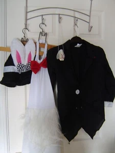 BUNNY WHITE RABBIT DRESSING UP COSTUME ALICE IN WONDERLAND AGE 6 - 8 YRS - Picture 1 of 8
