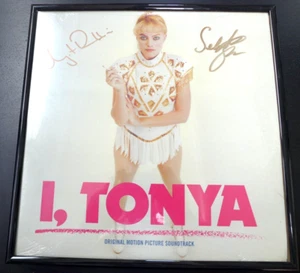 MARGOT ROBBIE/SEBASTIAN STAN -AUTOGRAPHED "I, TONYA" SIGNED SOUNDTRACK SEALED LP - Picture 1 of 2