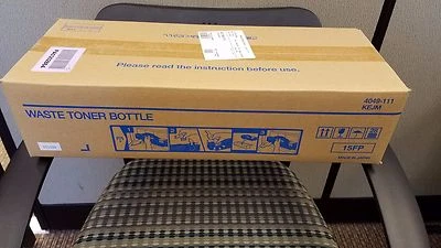 Konica Minolta 4049-111 KEJM - Botella de tóner de desecho - Genuina nueva 15FP - Envío gratuito Foto 1 de 2
