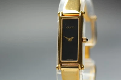 Reloj para mujer "N COMO NUEVO" vintage Gucci 1500 negro dorado cuadrado Qz brazalete de Japón Foto 1 de 4