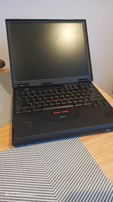 Vintage IBM Thinkpad 600E  Pentium II  96MB Ram 6GB HDD power on tested only  - Image 1 of 4