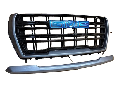 NEW OEM GM GMC YUKON + XL 21-22 Grille Package W/SATIN STEEL SURROUND 84960265 - Image 1 of 4