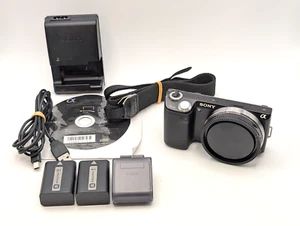 Sony NEX-5N APS-C Sensor E-Mount Mirrorless Digital Camera (Body only) - Picture 1 of 13