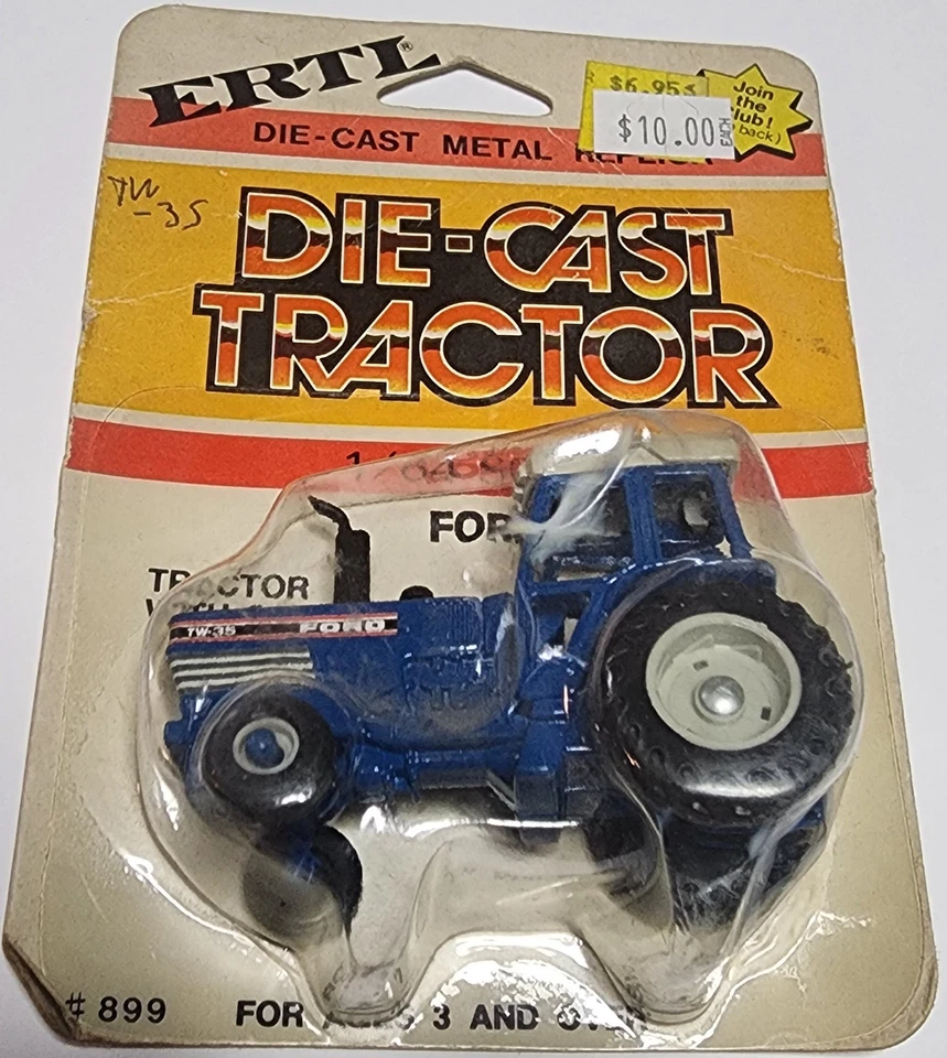1/64 Ertl Ford TW-35 Red Stripe Tractor - Image 1 of 1