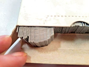 S116 BEA 18GA 5/8" HEADLESS PINS 5,000 TRIM/MOULDING/TOYS/ETC FREE SHIPPING - Picture 1 of 2