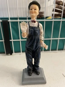 Stan Laurel Resin Sammelfigur von K's Collectibles - Bild 1 von 4
