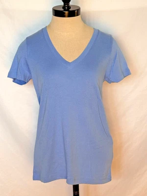 NWT Vineyard Vines Tee T Shirt Women’s Small V Neck Pima Cotton Hydrangea Blue - Image 1 of 4