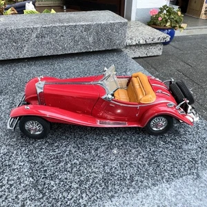 Mercedes 500K, Modellauto 1:24 - Bild 1 von 3