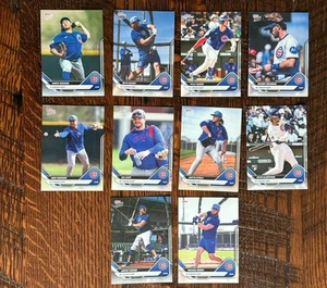 Juego de equipo base de los Chicago Cubs Topps AHORA 2025 camino al día inaugural - Imagen 1 de 1