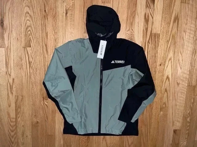 ADIDAS TERREX Multi 2.5L Rain.RDY Hiking Jacket Green IP1510 Womens Size MEDIUM