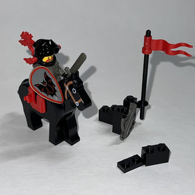 Lego Castle Black Knight (6009) - Never Used - Pristine but Wrong Sheild