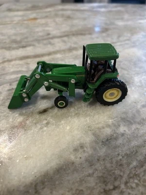 John Deere 7800 Tractor w Loader & Front Weights 1/64 Scale by Ertl - Image 1 of 4