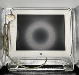 Vintage Apple M2454 White 15” Studio Display LCD Desktop Monitor with Cable - Picture 1 of 7