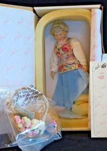 Marie Osmond "Grandma's Rose Garden" 7" Doll in Box with COA, #927/2500 - Picture 1 of 3