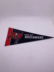 Mini banderín de fútbol americano americano de la NFL Tampa Bay Buccaneers de 9 - Imagen 1 de 6