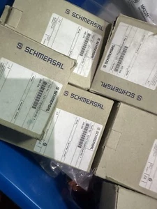 Schmersal 101170049 AES 1235 AES1235 - Foto 1 di 4