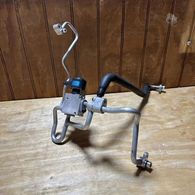 23-24 NISSAN ARIYA AC AIRE ACONDICIONADO MANGUERA TUBO TUBO Y VÁLVULA DE EXPANSIÓN OEM Foto 1 de 4