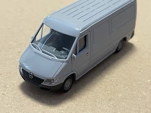 (D-82) Wiking H0 1:87 Mercedes Benz Sprinter - Foto 1 di 6